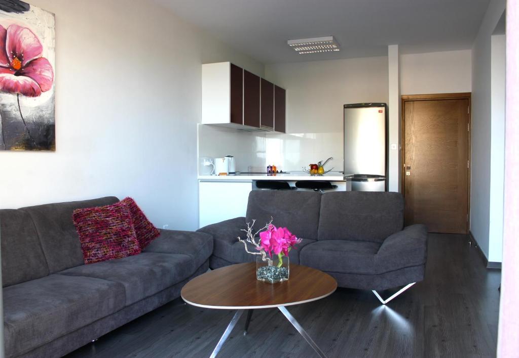 River Beach Apartments Lemesós Eksteriør bilde