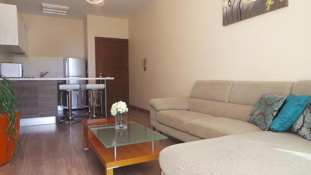 River Beach Apartments Lemesós Rom bilde