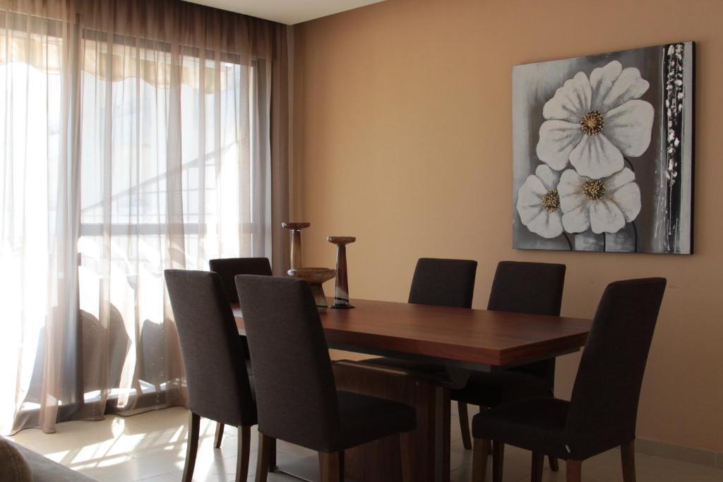 River Beach Apartments Lemesós Rom bilde